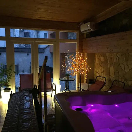 Bed and Breakfast Vulkan Wellness Panzio