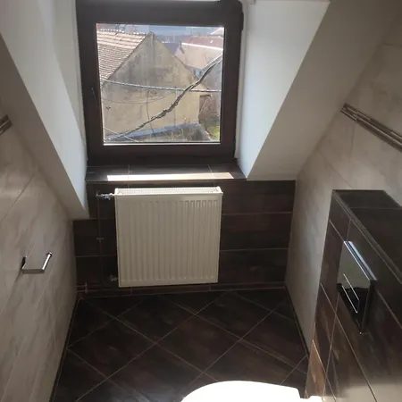 Vulkan Wellness Panzio 佩奇