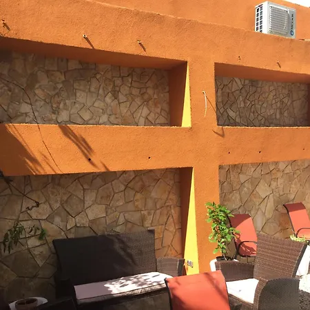 Vulkan Wellness Panzio * Πετς