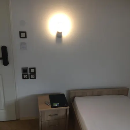 Vulkan Wellness Panzio Bed and Breakfast Πετς